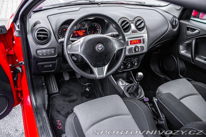 Alfa Romeo MiTo 1.4 MPI Distinctive 2008