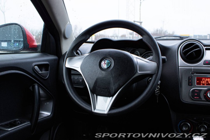 Alfa Romeo MiTo 1.4 MPI Distinctive 2008