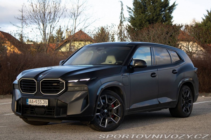 BMW XM Individual / AJ NA SPLÁT