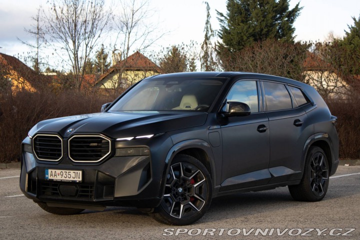 BMW XM Individual / AJ NA SPLÁT 2023