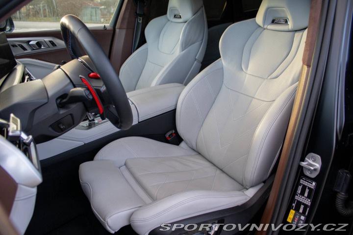 BMW XM Individual / AJ NA SPLÁT 2023