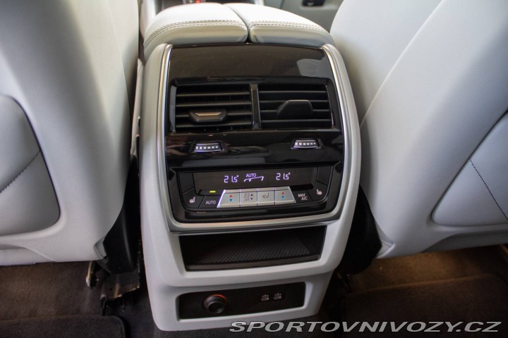 BMW XM Individual / AJ NA SPLÁT 2023