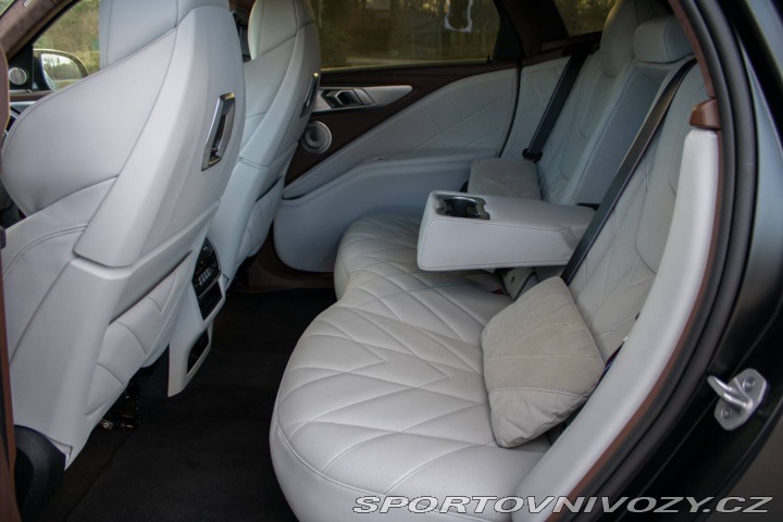 BMW XM Individual / AJ NA SPLÁT 2023