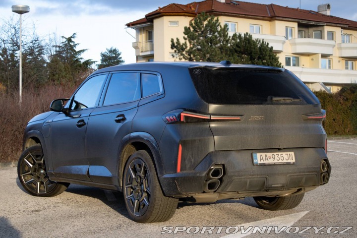 BMW XM Individual / AJ NA SPLÁT 2023