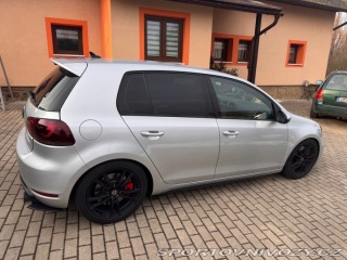 Volkswagen Golf GTI 2011