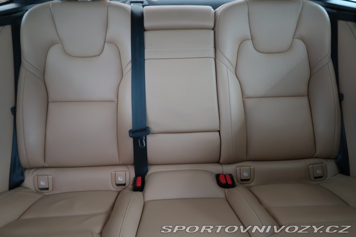 Volvo S90 D5 AWD 2021