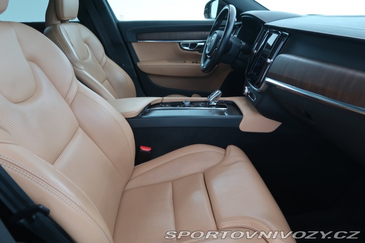 Volvo S90 D5 AWD 2021
