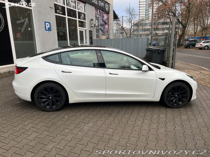 Tesla Model 3 LR, tažné, boost, odpočet 2021