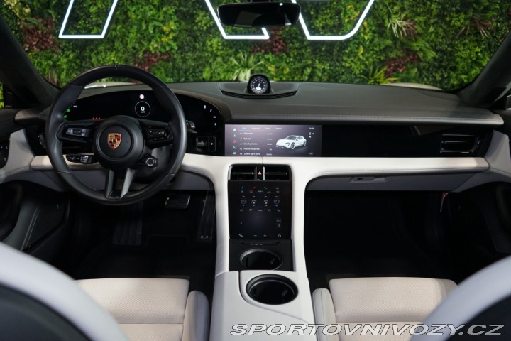 Porsche Taycan GTS Sport Turismo*MASÁŽ*P 2023