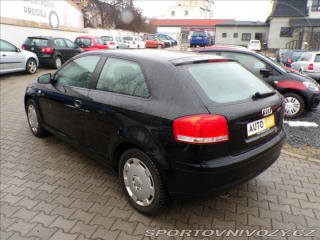 Audi A3 1,6 i 2003