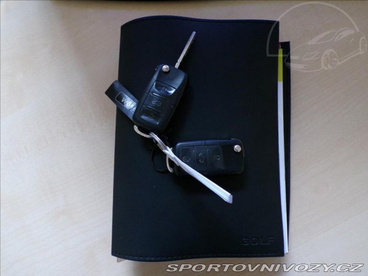 Volkswagen Golf 1,4 i 2006