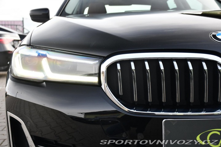 BMW 5 530d xD LUXURY LINE ČR 2021