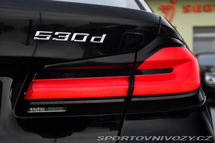BMW 5 530d xD LUXURY LINE ČR 2021