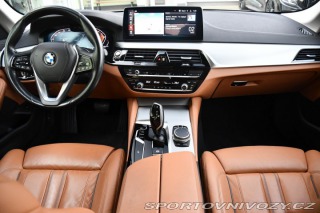 BMW 5 530d xD LUXURY LINE ČR 2021