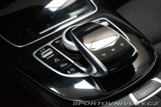 Mercedes-Benz E E 220d 4x4*AMG*TAŽNÉ*PANO 2018