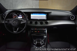 Mercedes-Benz E E 220d 4x4*AMG*TAŽNÉ*PANO 2018