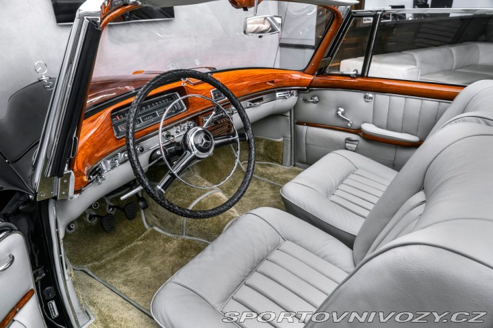 Mercedes-Benz Ostatní modely 20 S cabrio 1958