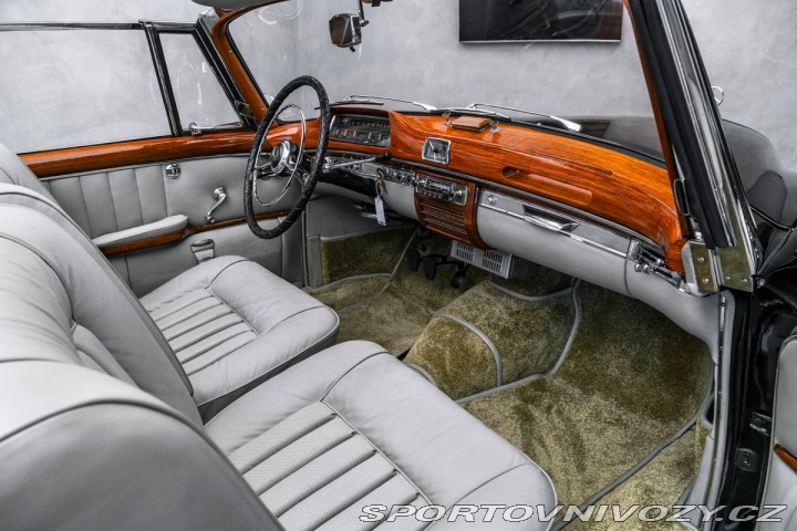 Mercedes-Benz Ostatní modely 20 S cabrio 1958
