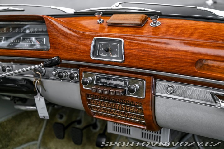 Mercedes-Benz Ostatní modely 20 S cabrio 1958