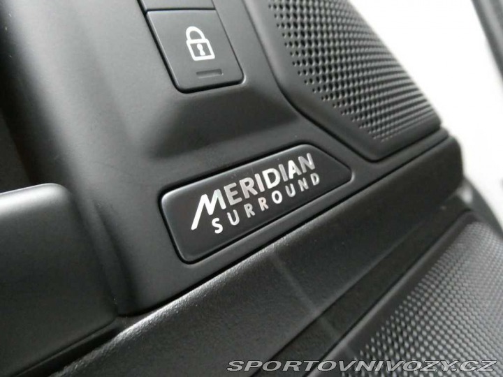 Ostatní značky Ostatní modely Land Rover Defender 110 4,4 OCTA P635 2025