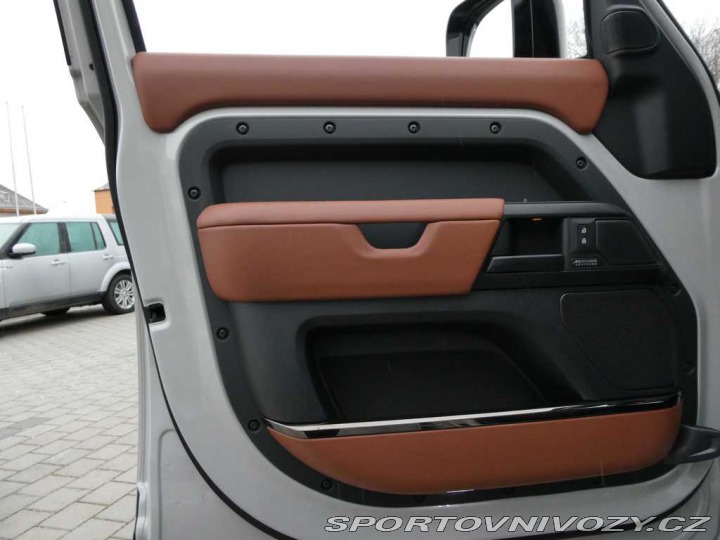 Ostatní značky Ostatní modely Land Rover Defender 110 4,4 OCTA P635 2025