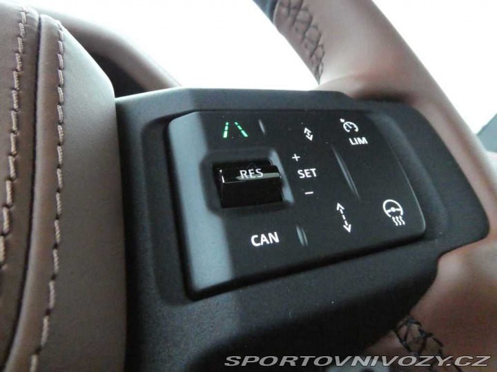 Ostatní značky Ostatní modely Land Rover Defender 110 4,4 OCTA P635 2025