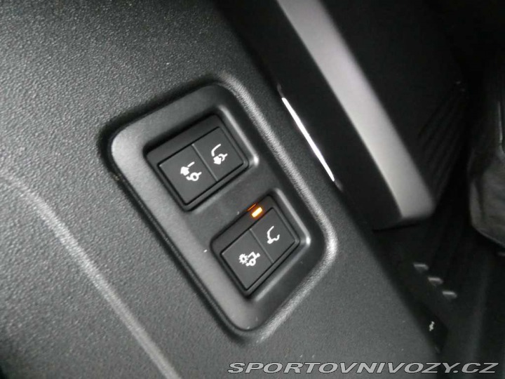 Ostatní značky Ostatní modely Land Rover Defender 110 4,4 OCTA P635 2025