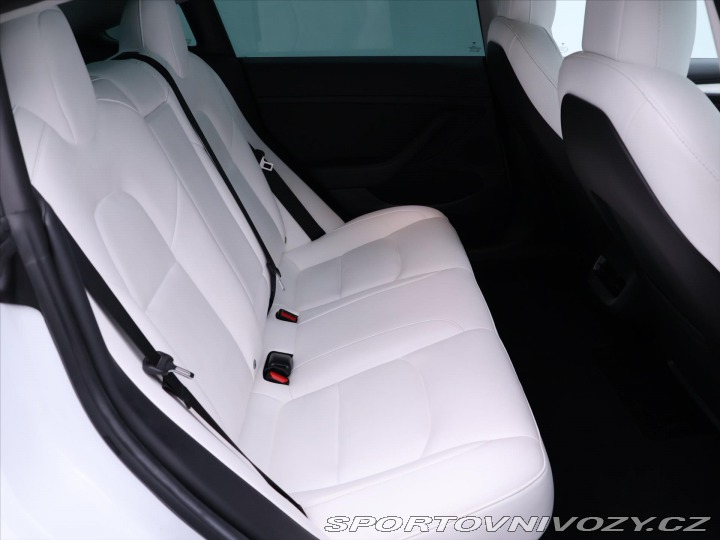 Tesla Model 3 Long Range 208kW Panorama 2022