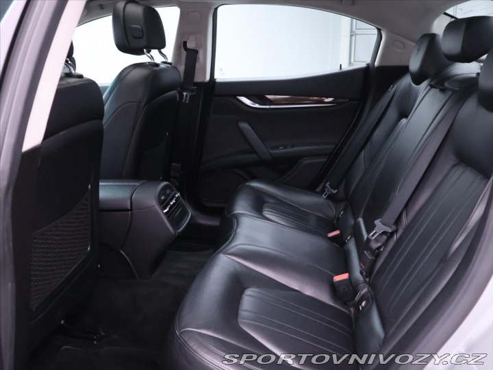 Maserati Ghibli 3,0 i 302kw 4X4 Q4 2014