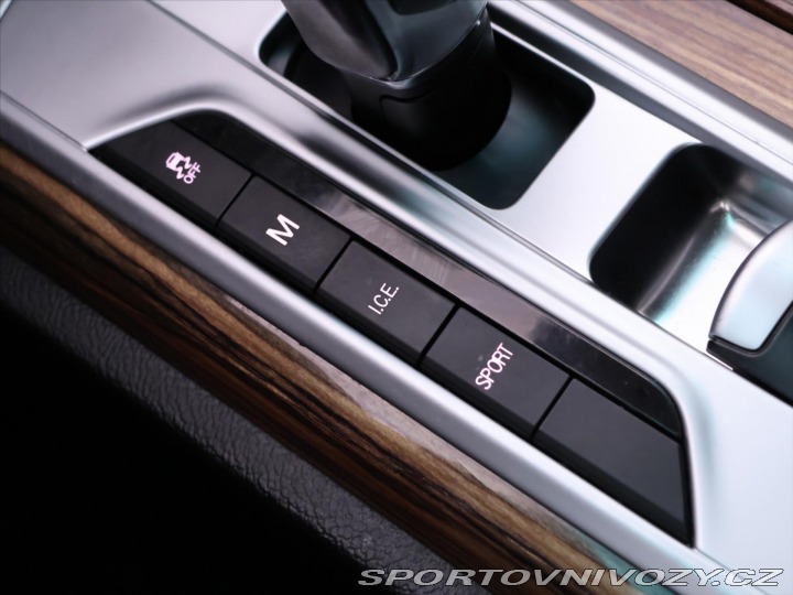 Maserati Ghibli 3,0 i 302kw 4X4 Q4 2014