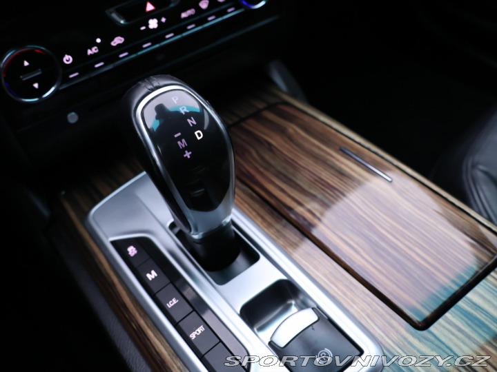 Maserati Ghibli 3,0 i 302kw 4X4 Q4 2014