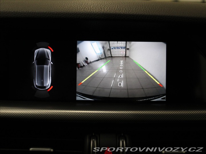 Alfa Romeo Stelvio 2,2 JTD 140kW Q4 Bezklíč 2020