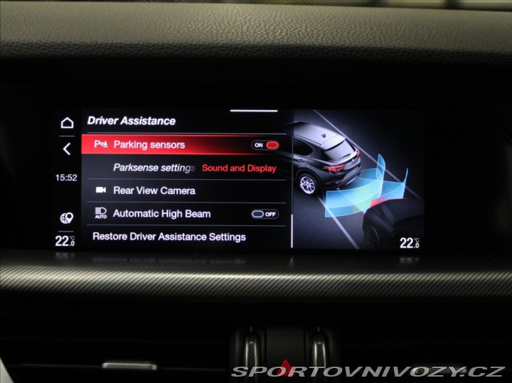 Alfa Romeo Stelvio 2,2 JTD 140kW Q4 Bezklíč 2020