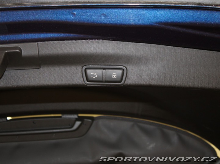 Alfa Romeo Stelvio 2,1 JTD 140kW Q4 Bezklíč 2020