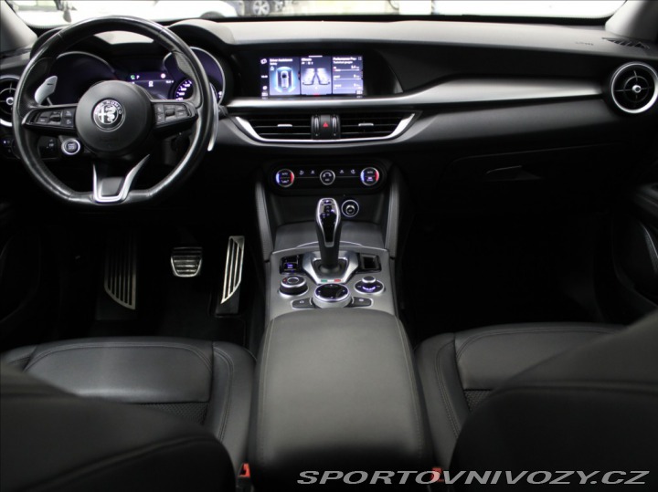 Alfa Romeo Stelvio 2,2 JTD 140kW Q4 Bezklíč 2020