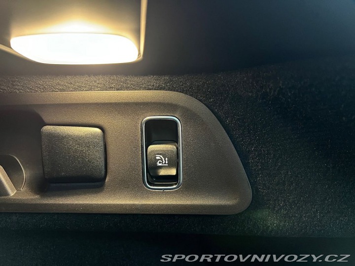 Mercedes-Benz Ostatní modely GLE 450d 4M AMG COUPE, WEBAST 2026