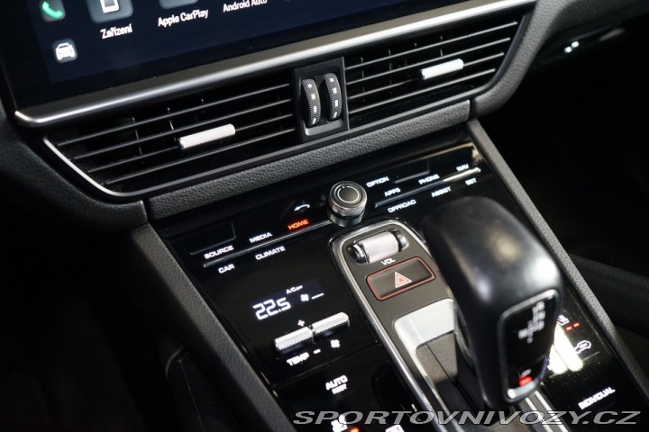 Porsche Cayenne Coupe E-Hybrid PANO*VZDUC 2022