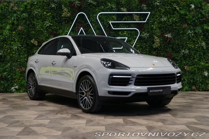 Porsche Cayenne Coupe E-Hybrid PANO*VZDUC 2022