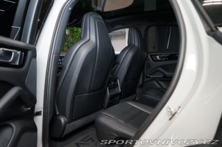 Porsche Cayenne Coupe E-Hybrid PANO*VZDUC 2022