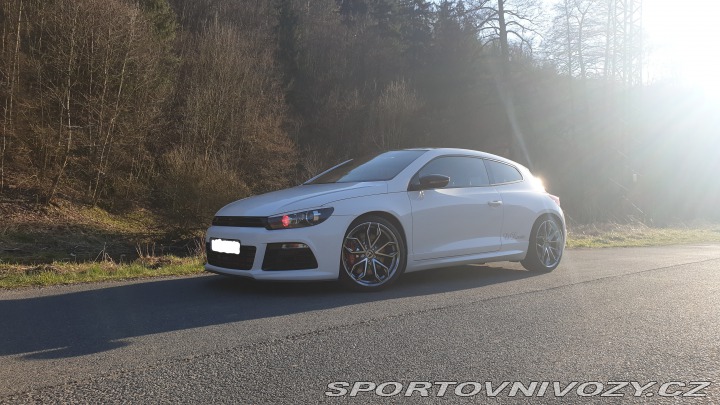 Volkswagen Scirocco  2010