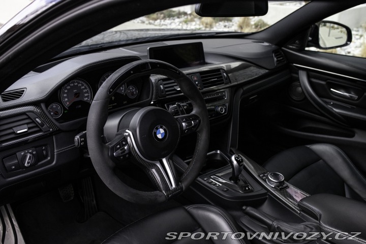 BMW M4 2015