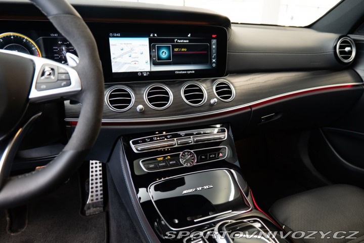 Mercedes-Benz E RENNTECH 1800