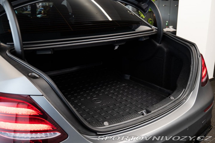 Mercedes-Benz E RENNTECH 1800