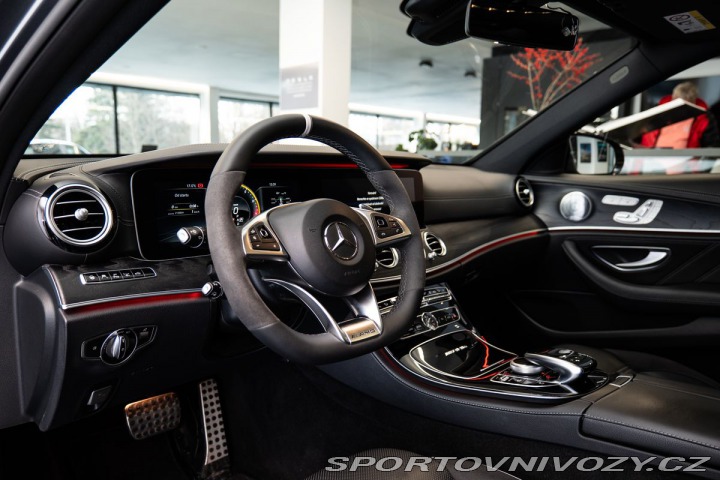 Mercedes-Benz E RENNTECH 1800