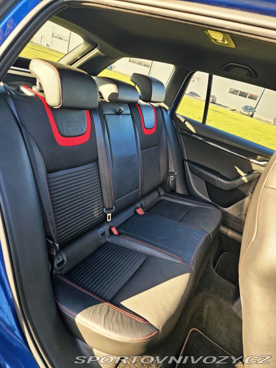 Škoda Octavia RS  2016