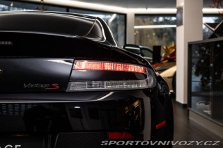 Aston Martin Vantage S 2012