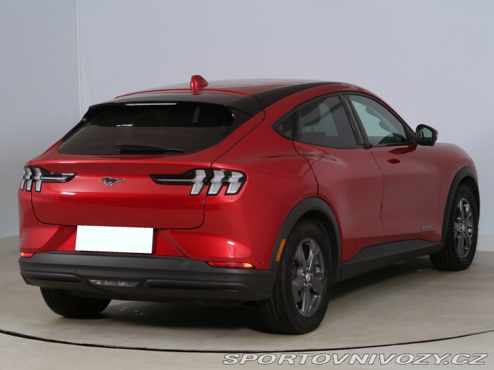 Ford Mustang Mach-E  Standard Range RW 2021