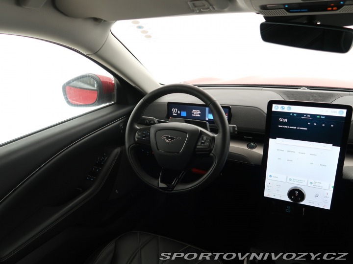 Ford Mustang Mach-E  Standard Range RW 2021