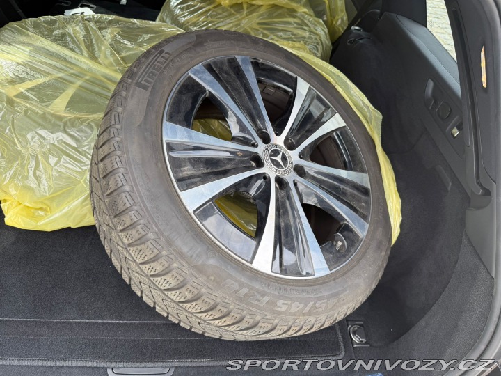 Mercedes-Benz E E 220d 4MATIC AMG 2020