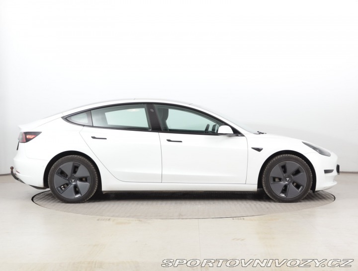 Tesla Model 3 Std Range Plus LFP 2021